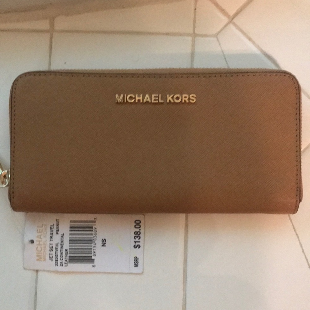 Micheal Kors Wallet